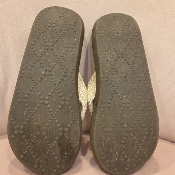 Sketchers Cali Asana Hidden Valley Sandals Flip-Flops Yoga Foam Comfort Size 6 - Picture 4 of 4